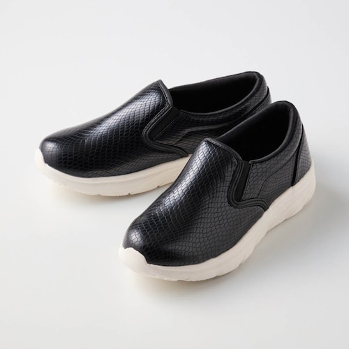 柔らか中敷きスリッポンスニーカー