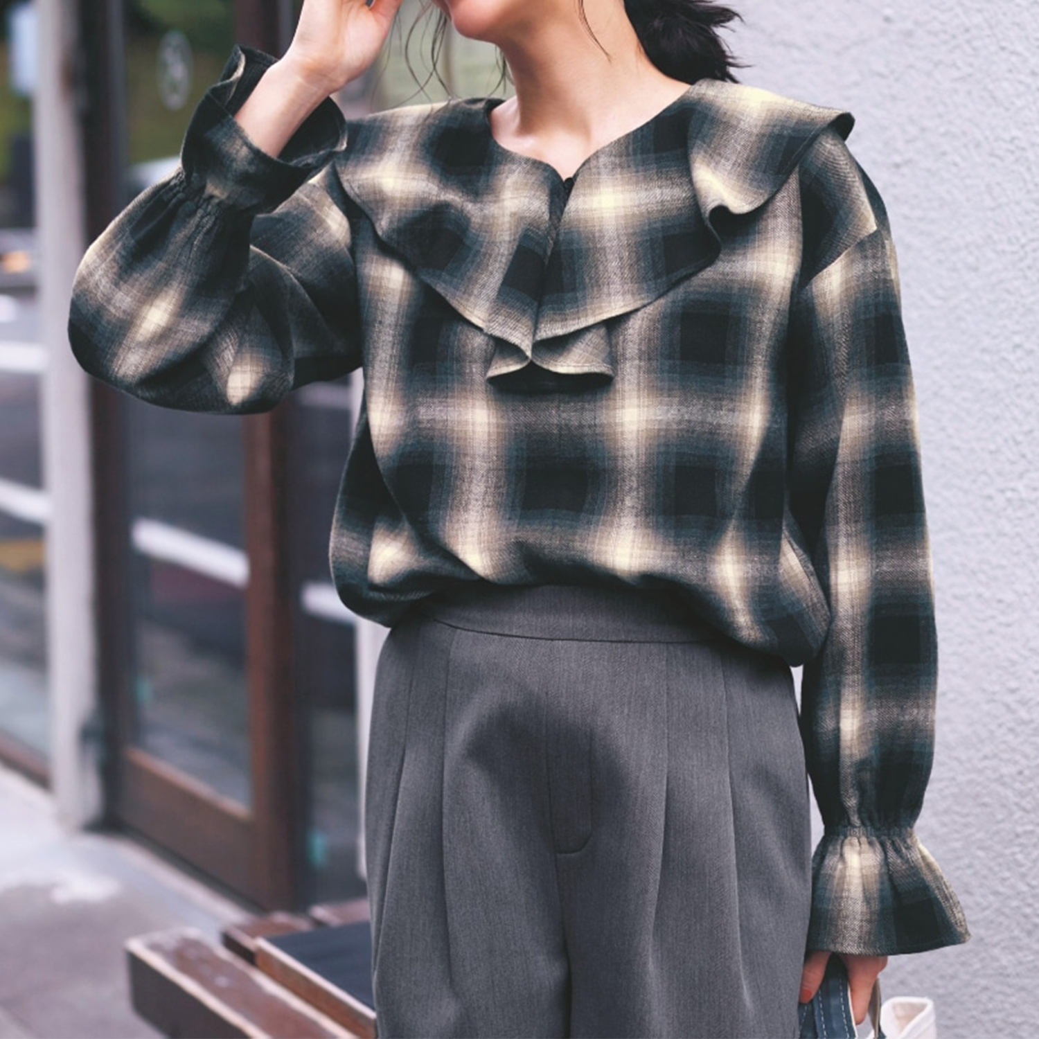 【ロウイング/Rowing】チェックフリルブラウス 【TV newsおかえり で着用されました】