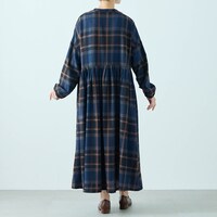 モデル身長168cm／M～L※写真は撮影用のため着丈+8cmになります。