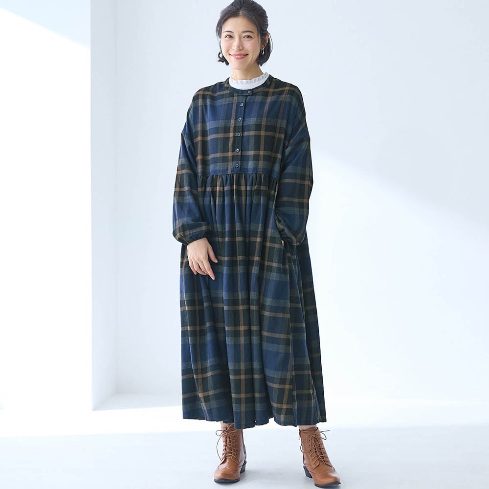 ネル素材ギャザー使いロングワンピース｜通販のベルメゾンネット