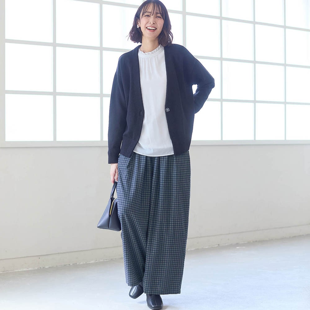 モデル身長169cm／M～L※写真は撮影用のため股下+6cmになります。
