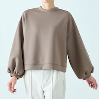 プルオーバーとしても楽しめる2WAYデザイン