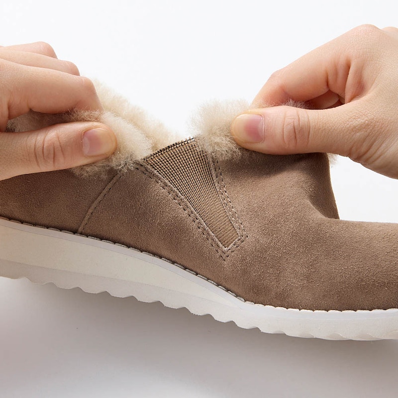 窮屈感の少ない内側ゴム仕様