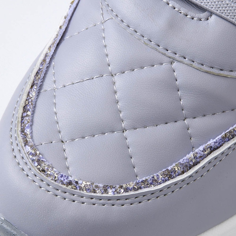 グレイッシュラベンダー