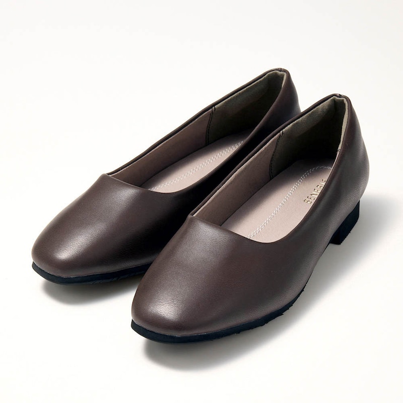 ダークブラウン