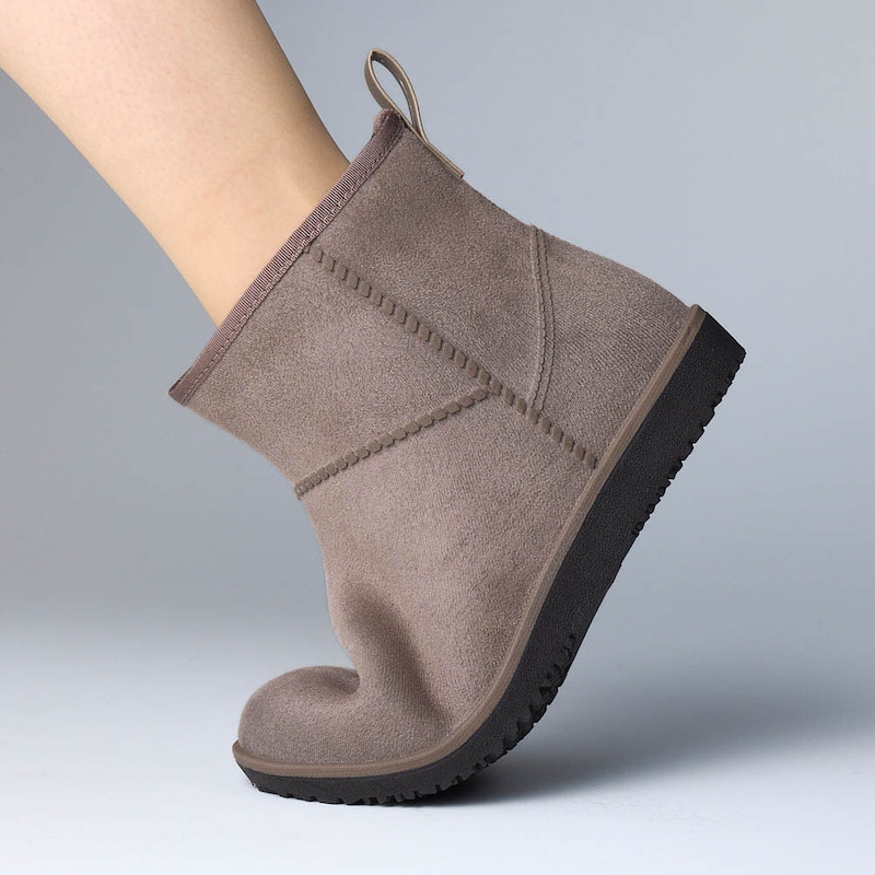 屈曲性に優れたソール