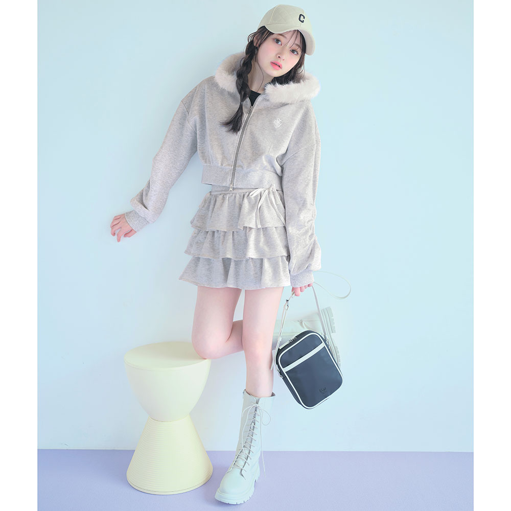 【パペル ラピス/Papel lapiz】【高比良由菜・ゆなちゃんコラボ】取り外しフェイクファー付き袖タックコットンスウェットショート丈ジップパーカ【セットアップ可】 【子供服】