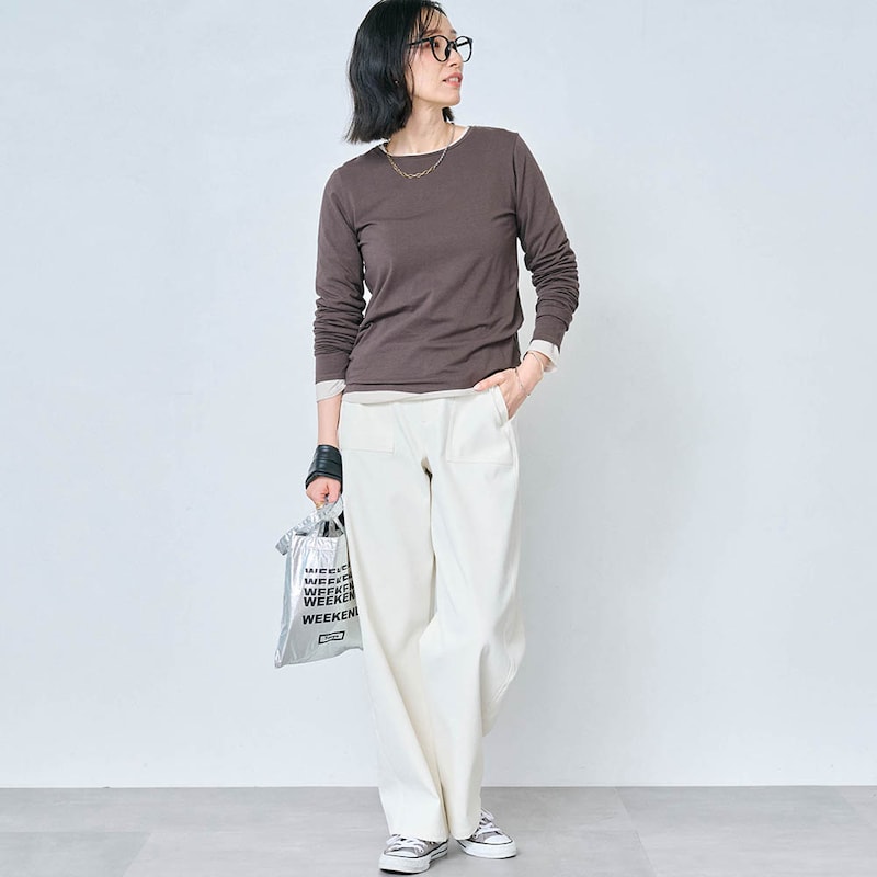 モデル身長168cm／M　チャコール着用