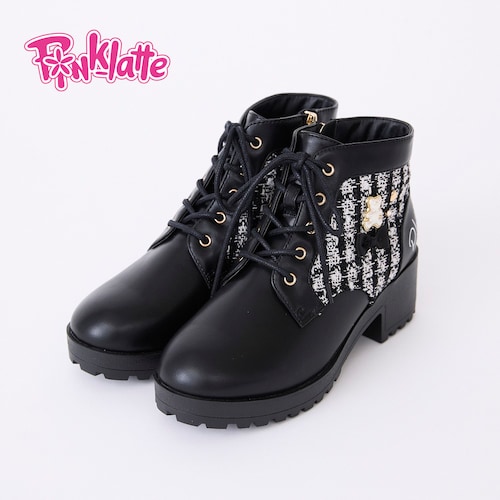 チャーム付きハイカットシューズ