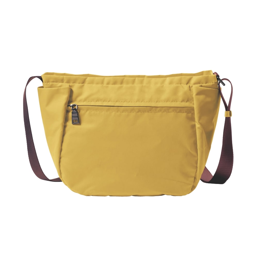 軽量ナイロンショルダーバッグ(イザック ブーエ/Y'SACCS vous et