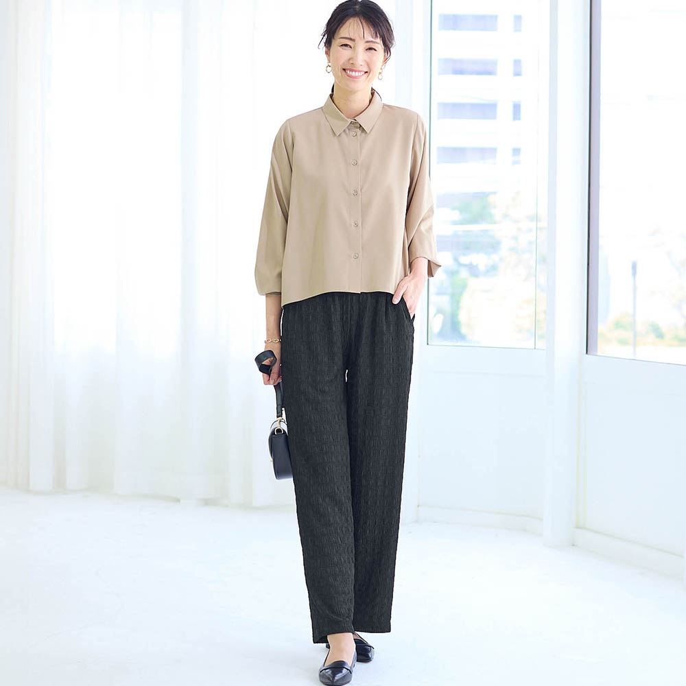 モデル身長173cm／M　※写真は撮影用のため股下+8cmになります。