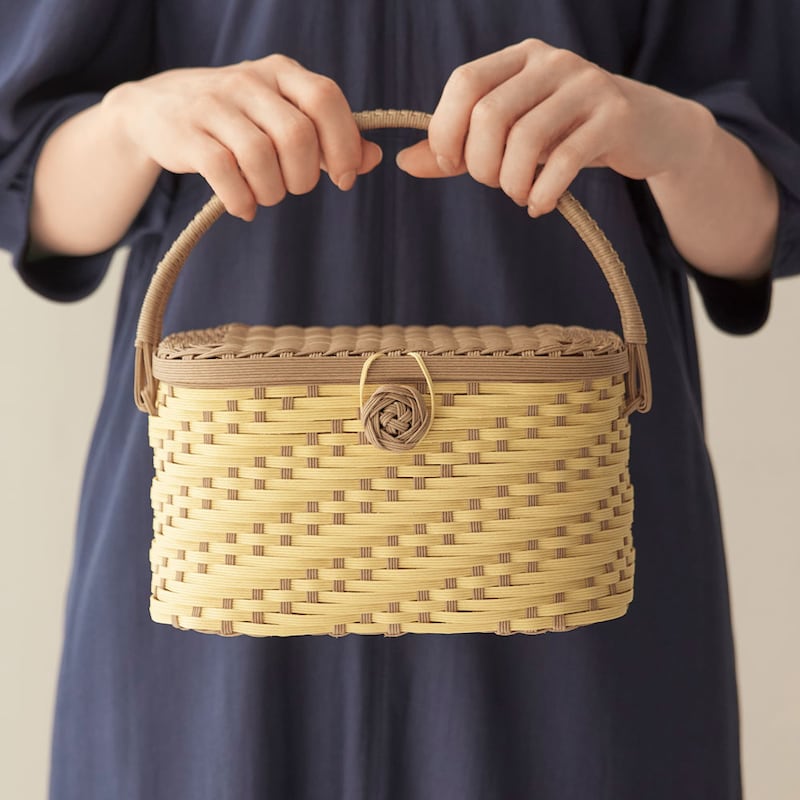 ふた付きバスケット