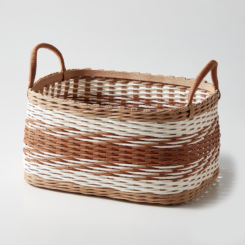 だ円のバスケット●約19×24.5×12.5(高さ)cm(持ち手含まず)