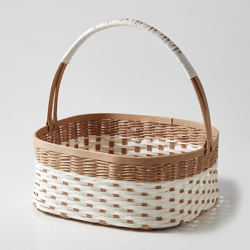 持ち手付きかご●約22×24×10(高さ)cm(持ち手含まず)