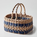 持ち手がたおせるバスケット