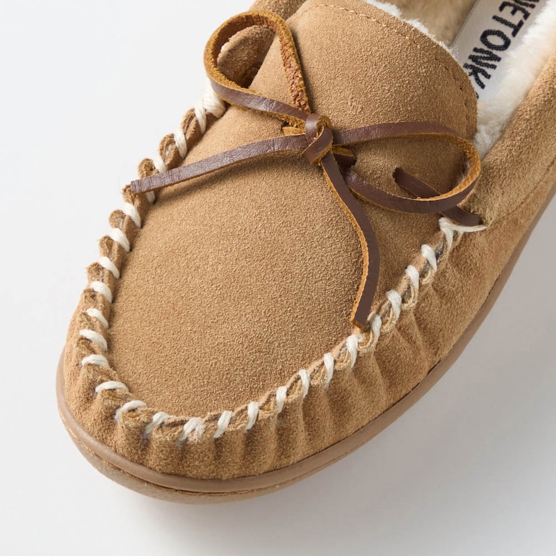 リボンがアクセントのベーシックなデザイン