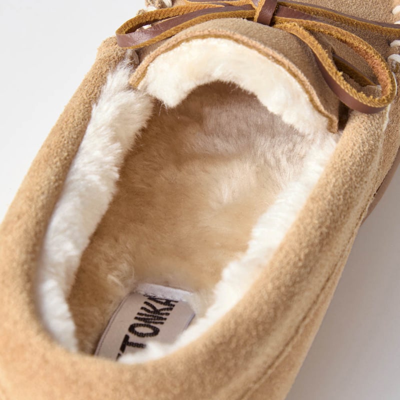 素足にうれしいふわもこな履き心地