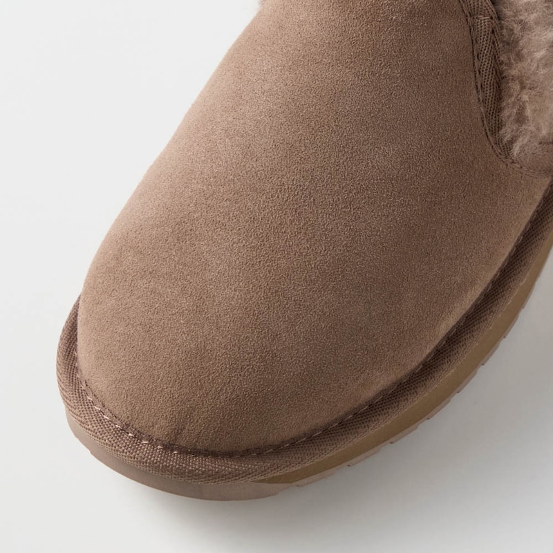 オーストラリア産の上質なシープスキンを使用