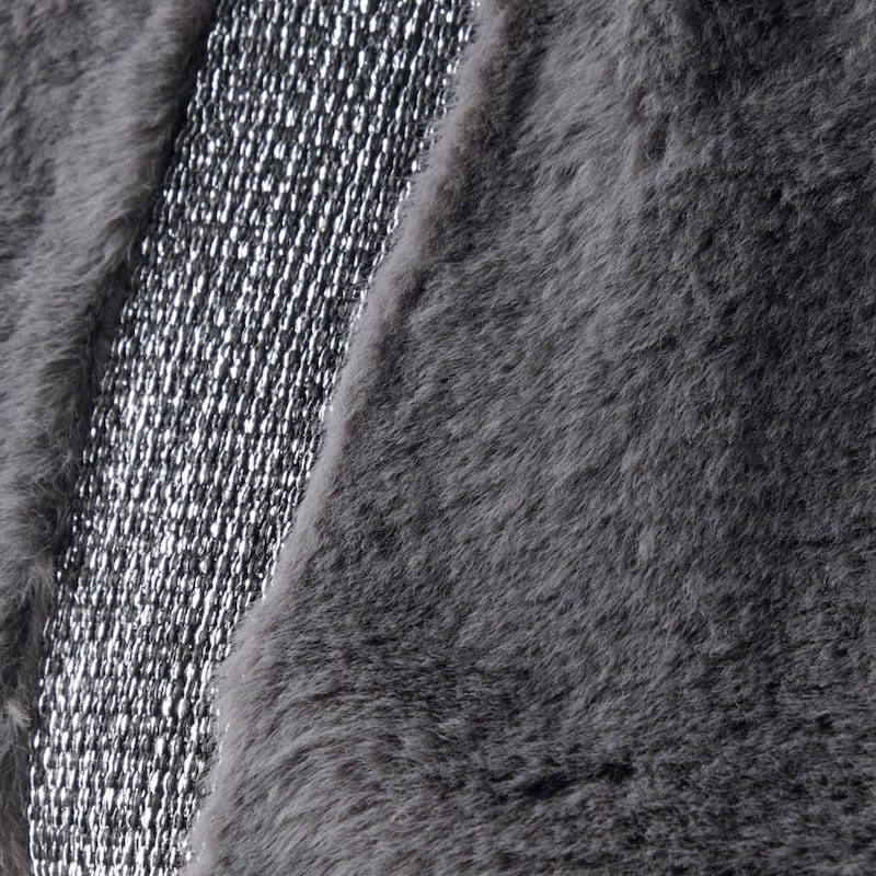 ふわふわのエコファーを使用