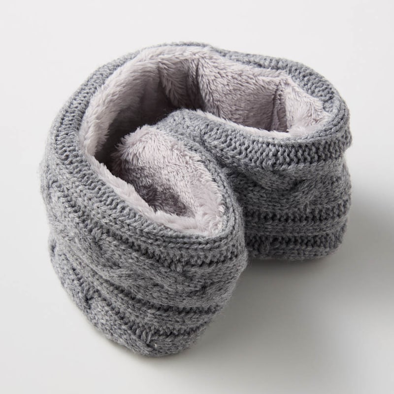 小さく折りたたみ可能