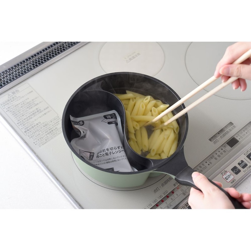 レトルトのソースも衛生的に別茹で