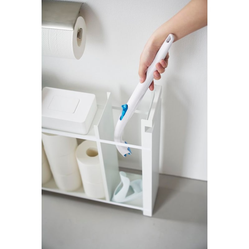 長いトイレブラシも収納可能