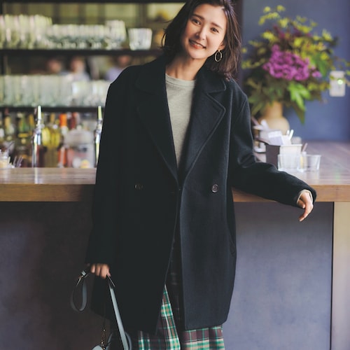 上質ウール混素材を使用した2WAYコート