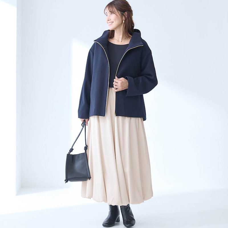 モデル身長168cm　※スカートのみ着用