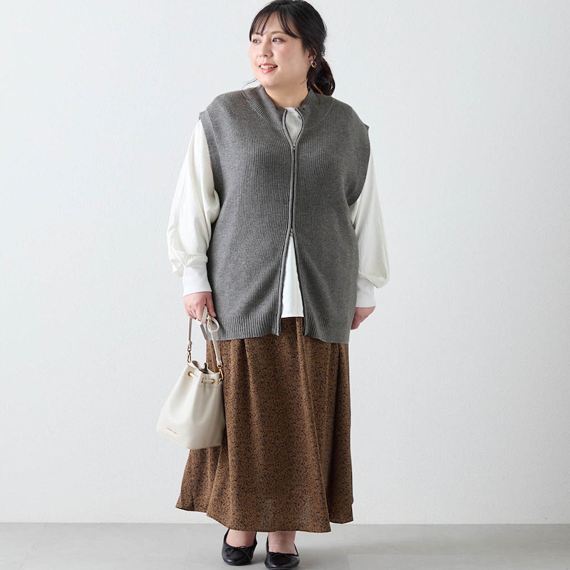 モデル身長157cm／4L