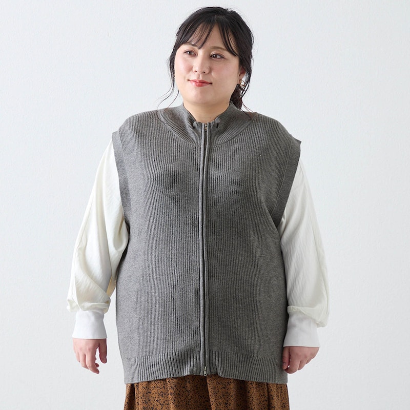 モデル身長157cm／4L