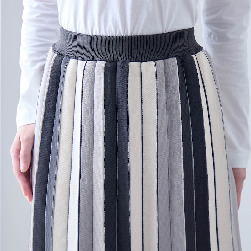 ウエストは総ゴムではきやすく着心地ラクちん