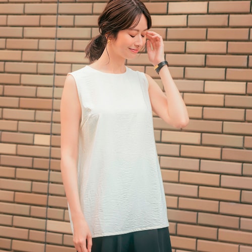 ブラウスタンクトップ