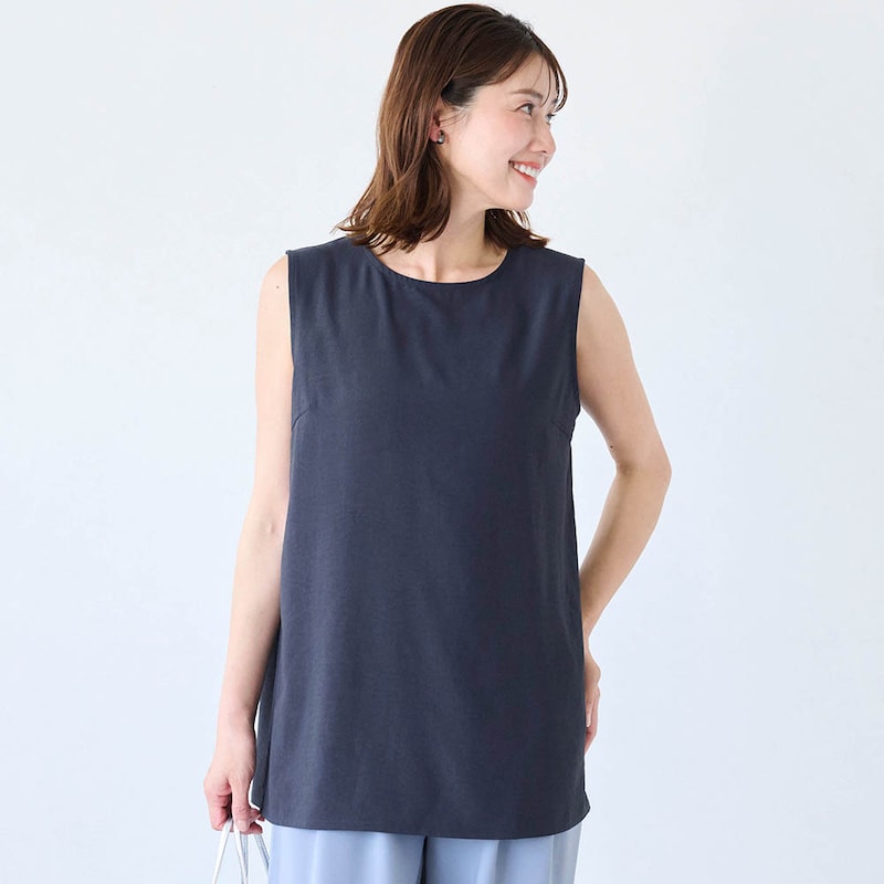 ダークネイビー