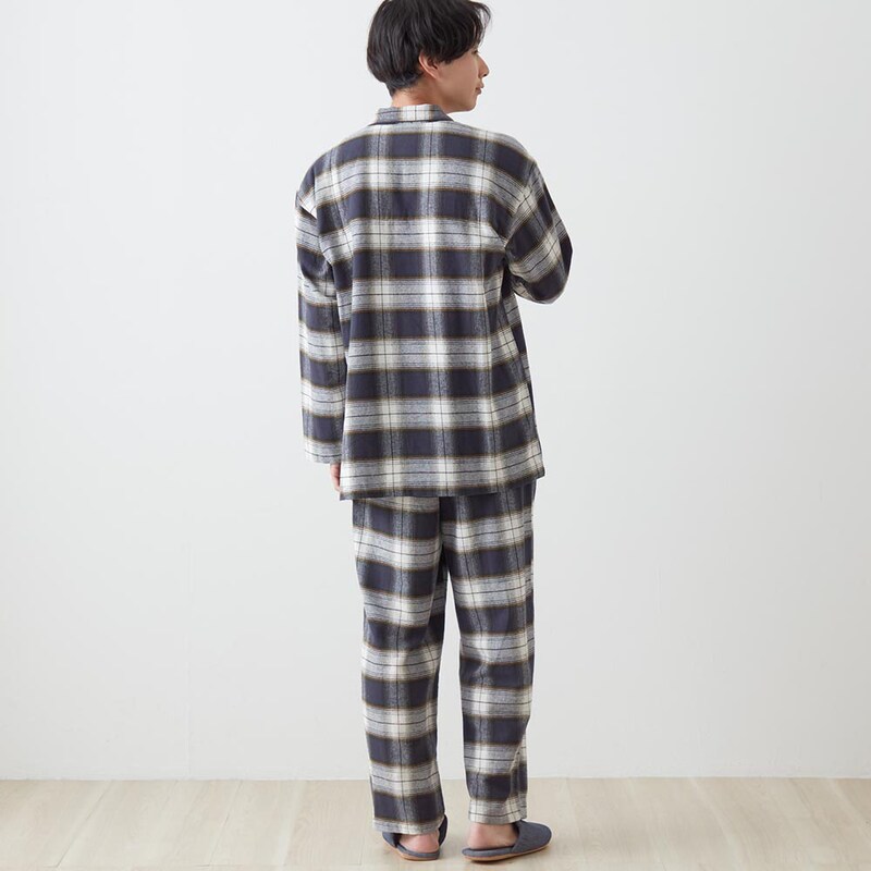 モデル身長178cm／Ｌ