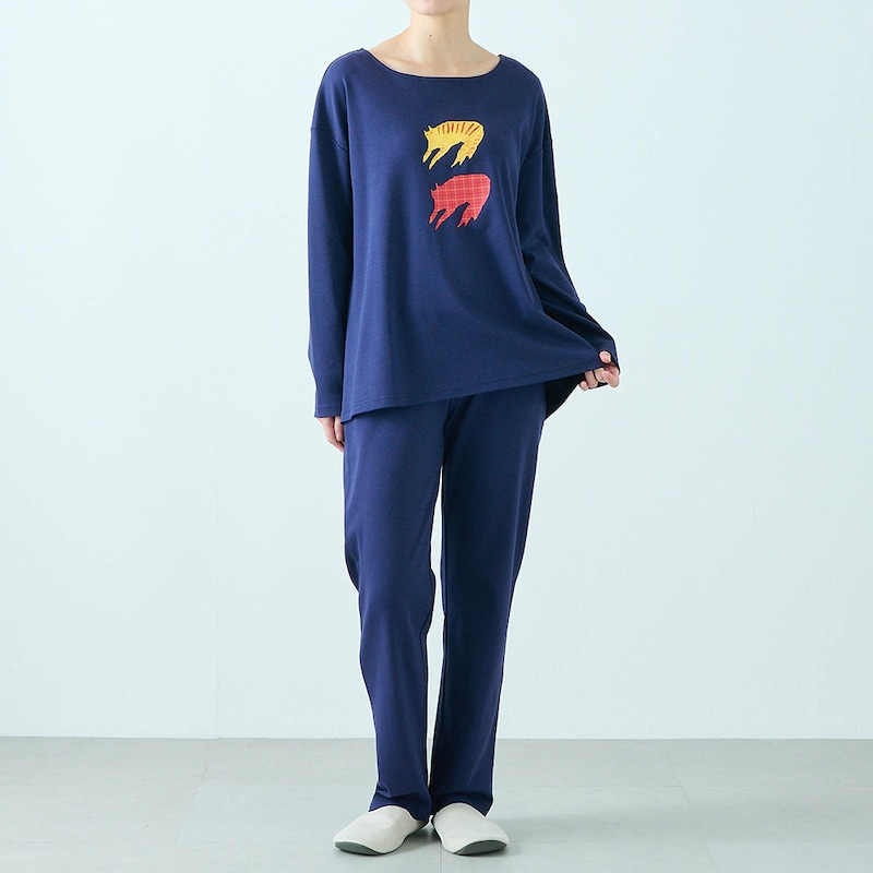 モデル身長168cm／M※写真は撮影用のため股下+4cmになります。