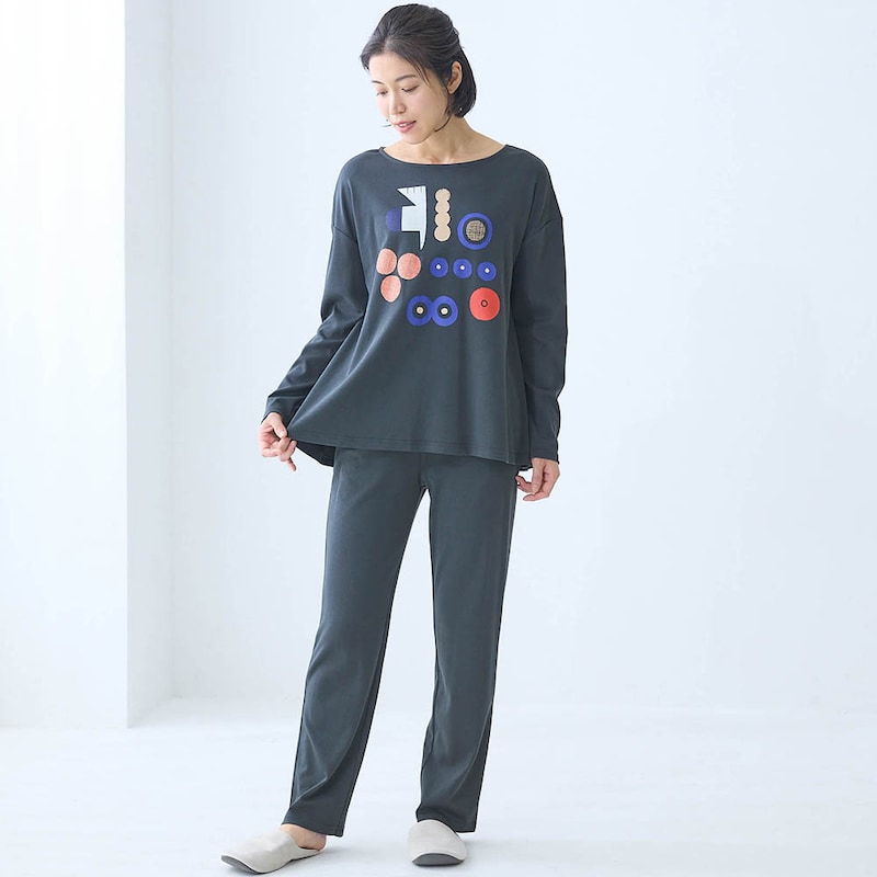 とりとくだもの（チャコール）