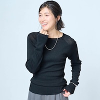 ブラック