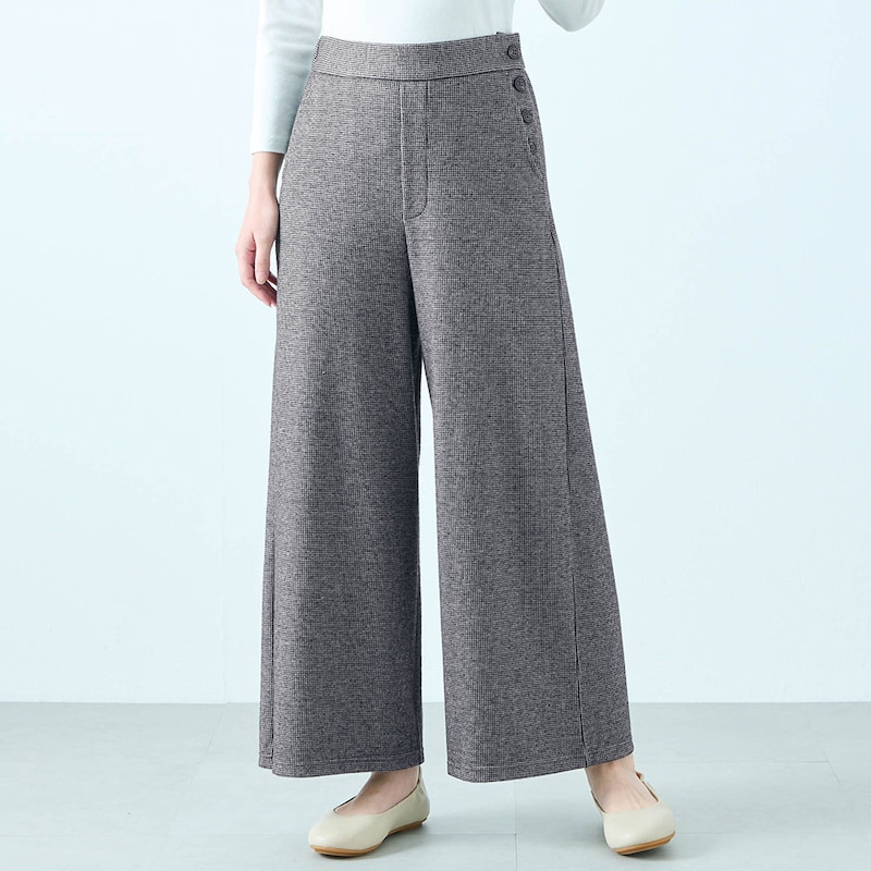 モデル身長168cm／M※写真は撮影用のため股下+6cmになります。