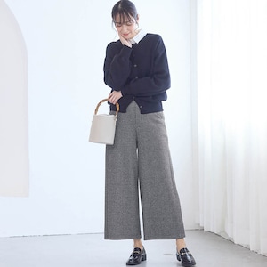 モデル身長169cm／M※写真は撮影用のため股下+6cmになります。