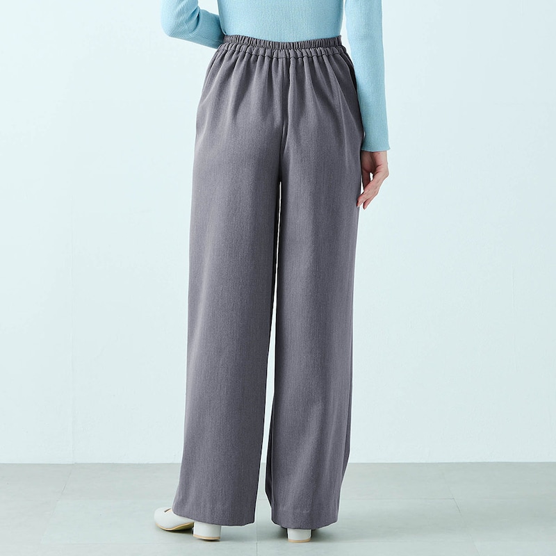 モデル身長168cm／M※写真は撮影用のため股下+8cmになります。