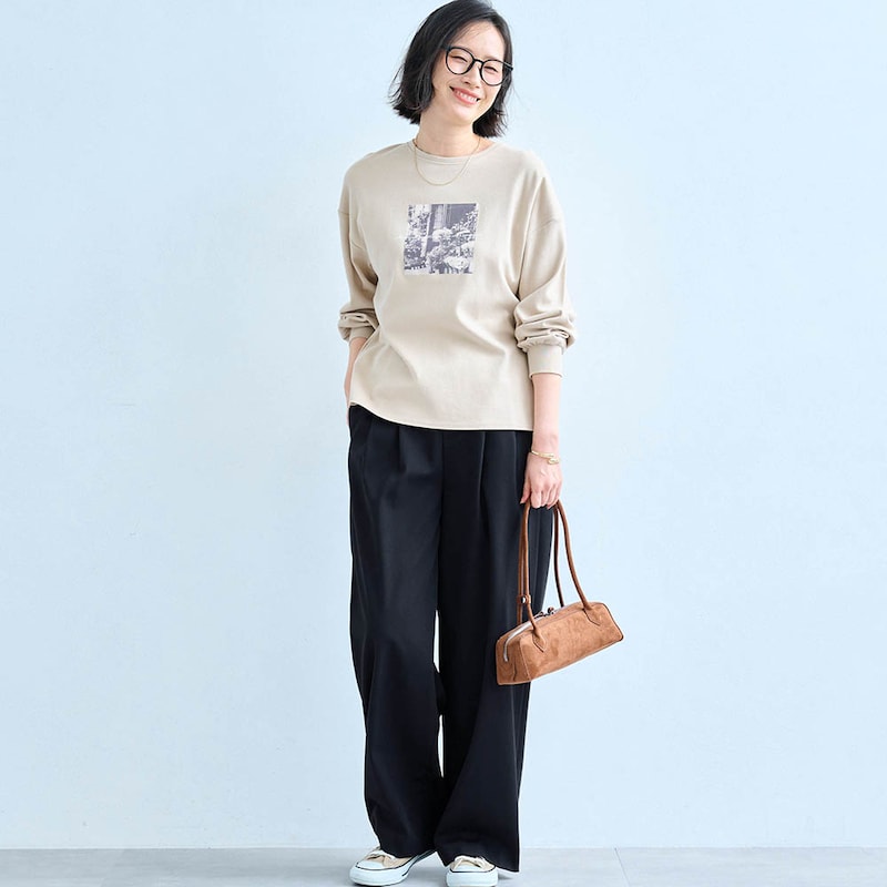 モデル身長168cm／M※写真は撮影用のため股下+8cmになります。