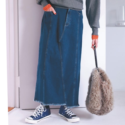 季節の変わり目に履きたいやわらかデニムスカート