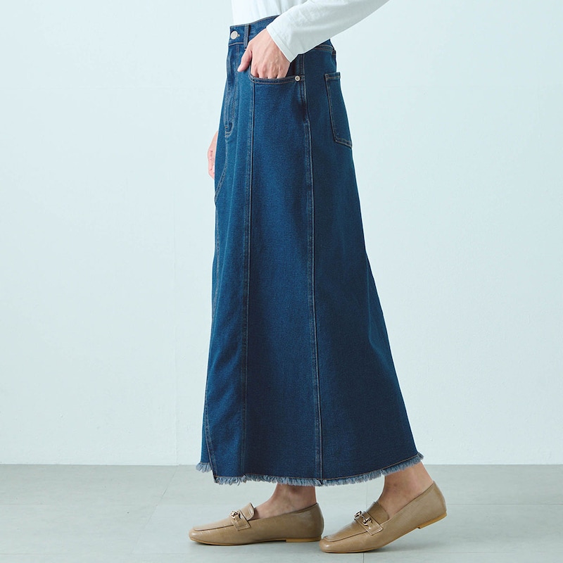 モデル身長167cm／M※写真は撮影用のため総丈+6cmになります。