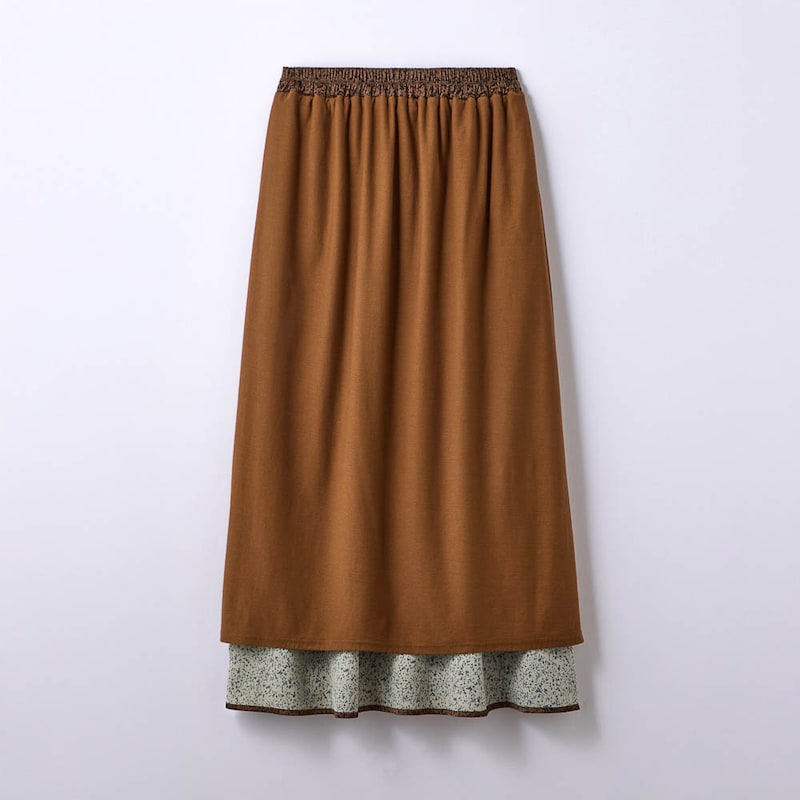 吸湿発熱機能があり静電気が起こりにくく肌あたりのよい裏地付き