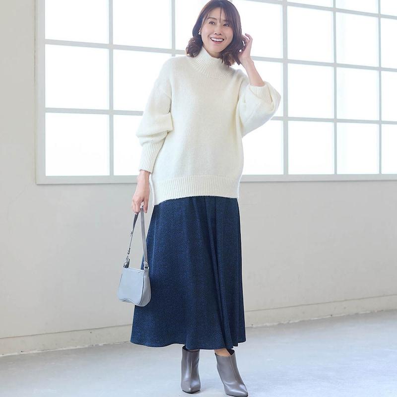 モデル身長168cm／M※写真は撮影用のため総丈+6cmになります。