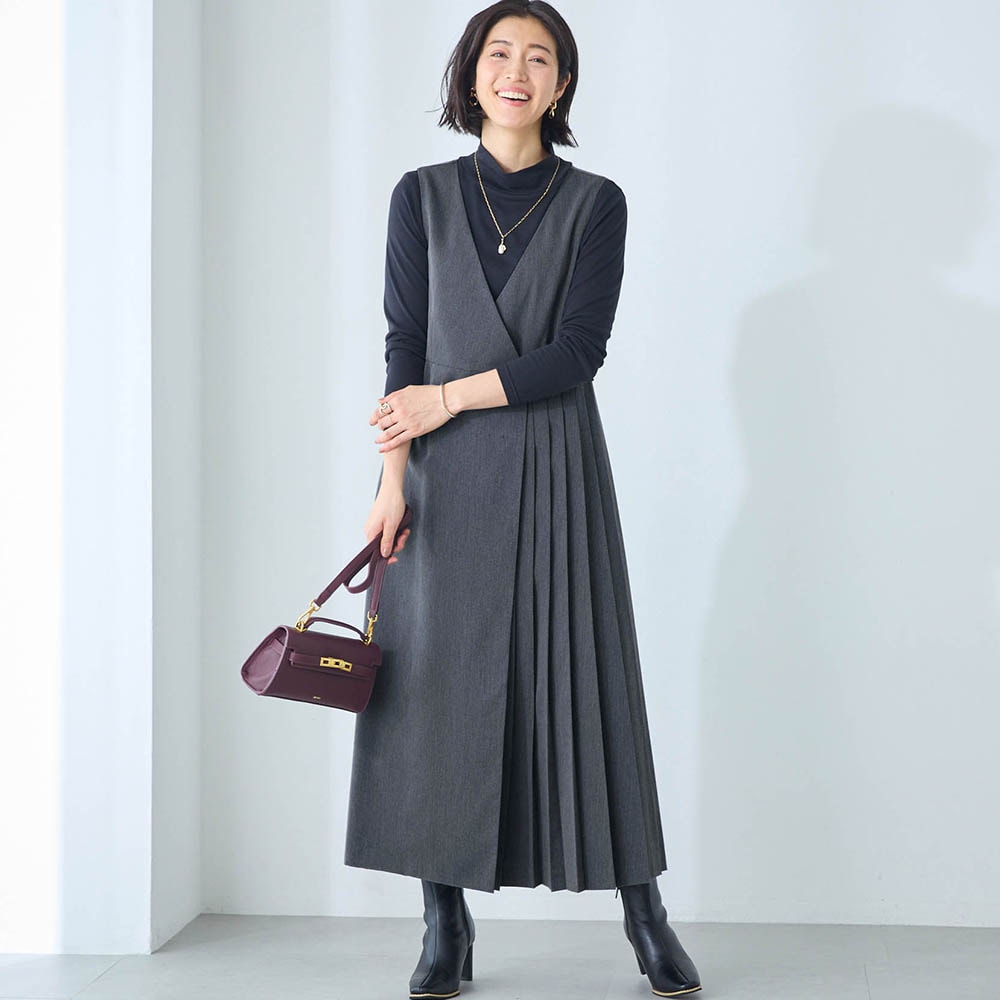 モデル身長168cm／M ※写真は撮影用のため身丈+9cmになります。