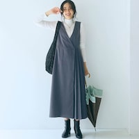 モデル身長169cm／M ※写真は撮影用のため身丈+9cmになります。