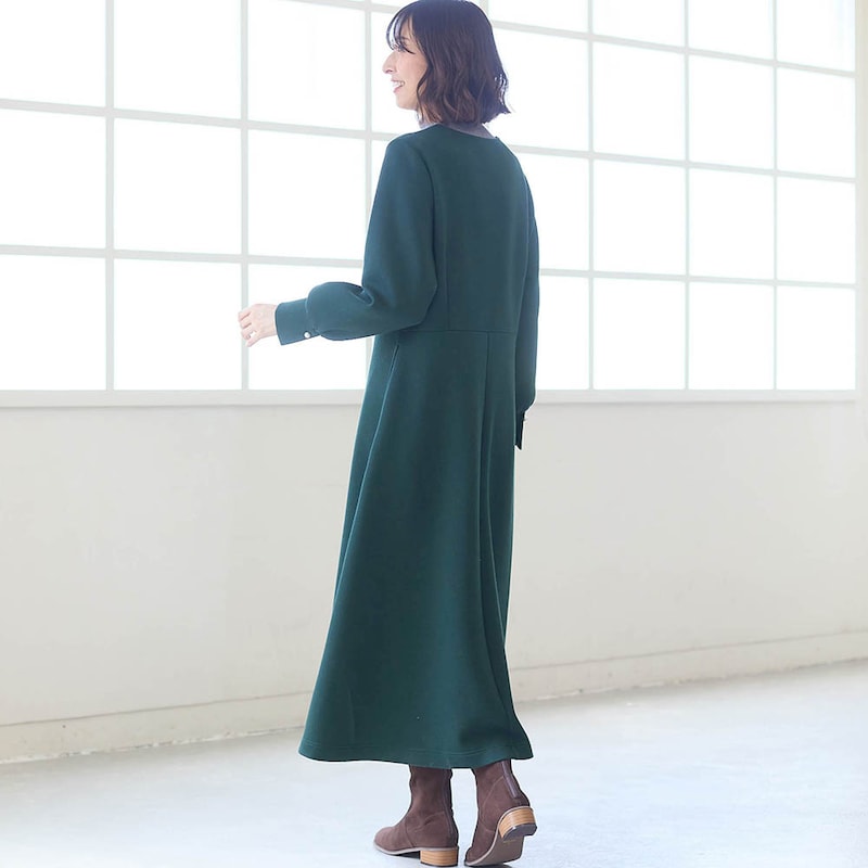 モデル身長169cm／M※写真は撮影用のため身丈+８cmになります。