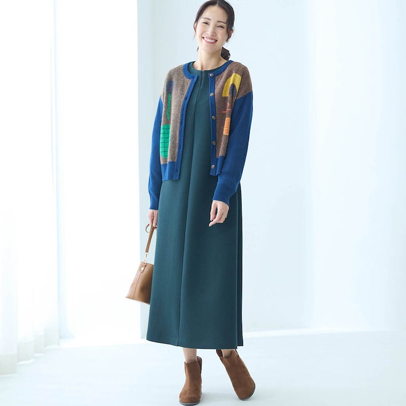 モデル身長173cm／M※写真は撮影用のため身丈+８cmになります。