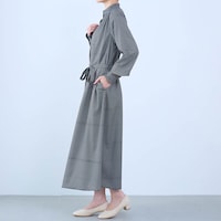 モデル身長168cm／M ※写真は撮影用のため着丈+8cmになります。